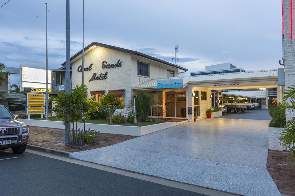 Coral Sands Motel マッカイ エクステリア 写真