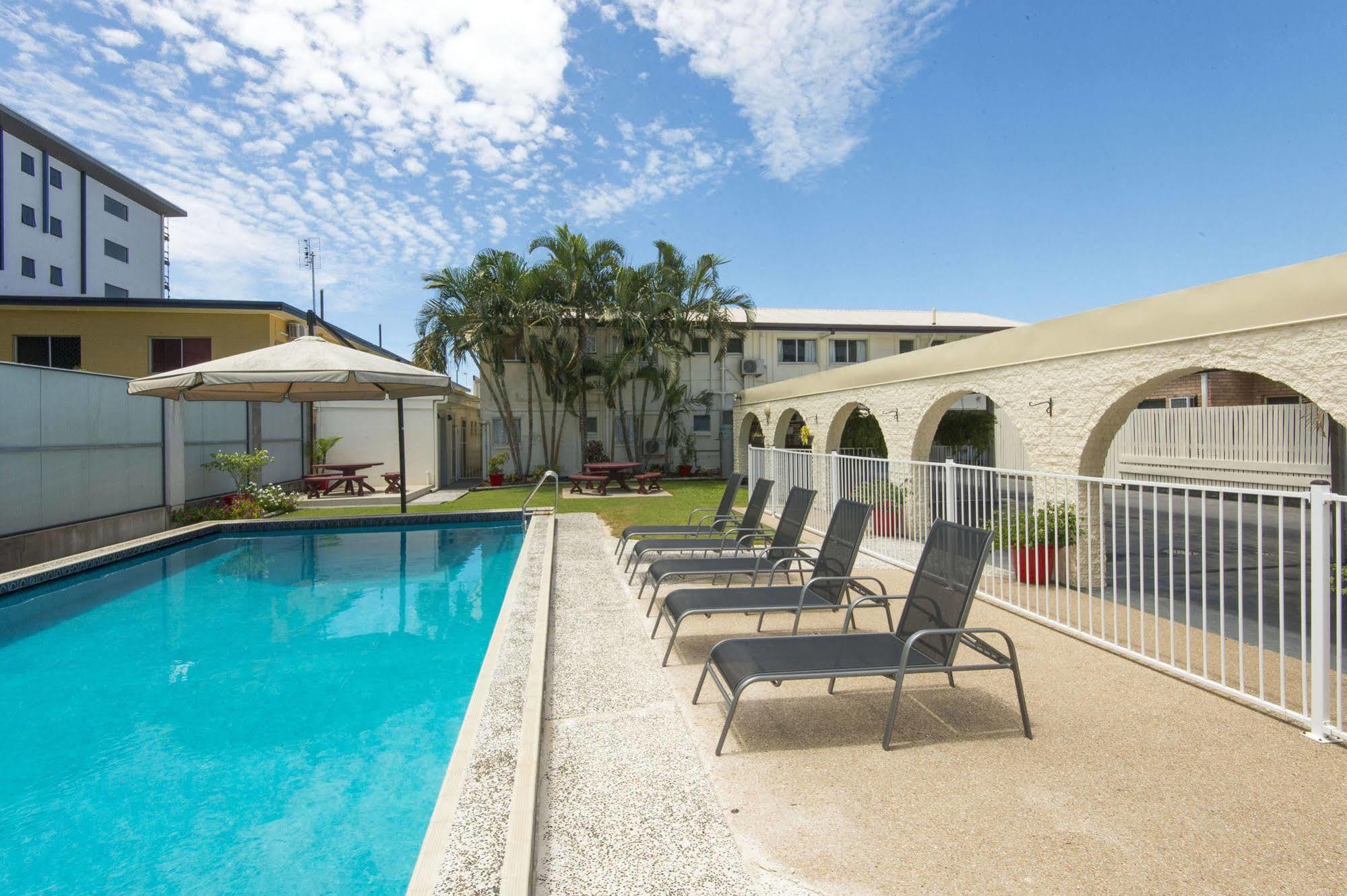 Coral Sands Motel マッカイ エクステリア 写真